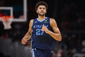 ClutchPoints调查:30位媒体人预测新赛季最佳新秀 布泽尔15票领跑 迪班萨6票居次