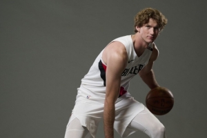 解说:NBA有时不是要证明谁行而是看谁不行 今天卡尔森波特真不行